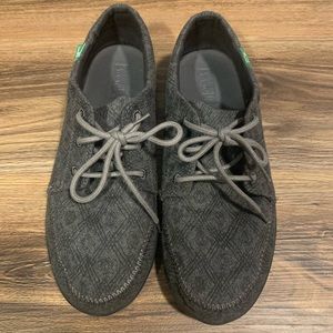 Sanuk Cassius Funk in Charcoal size 9.